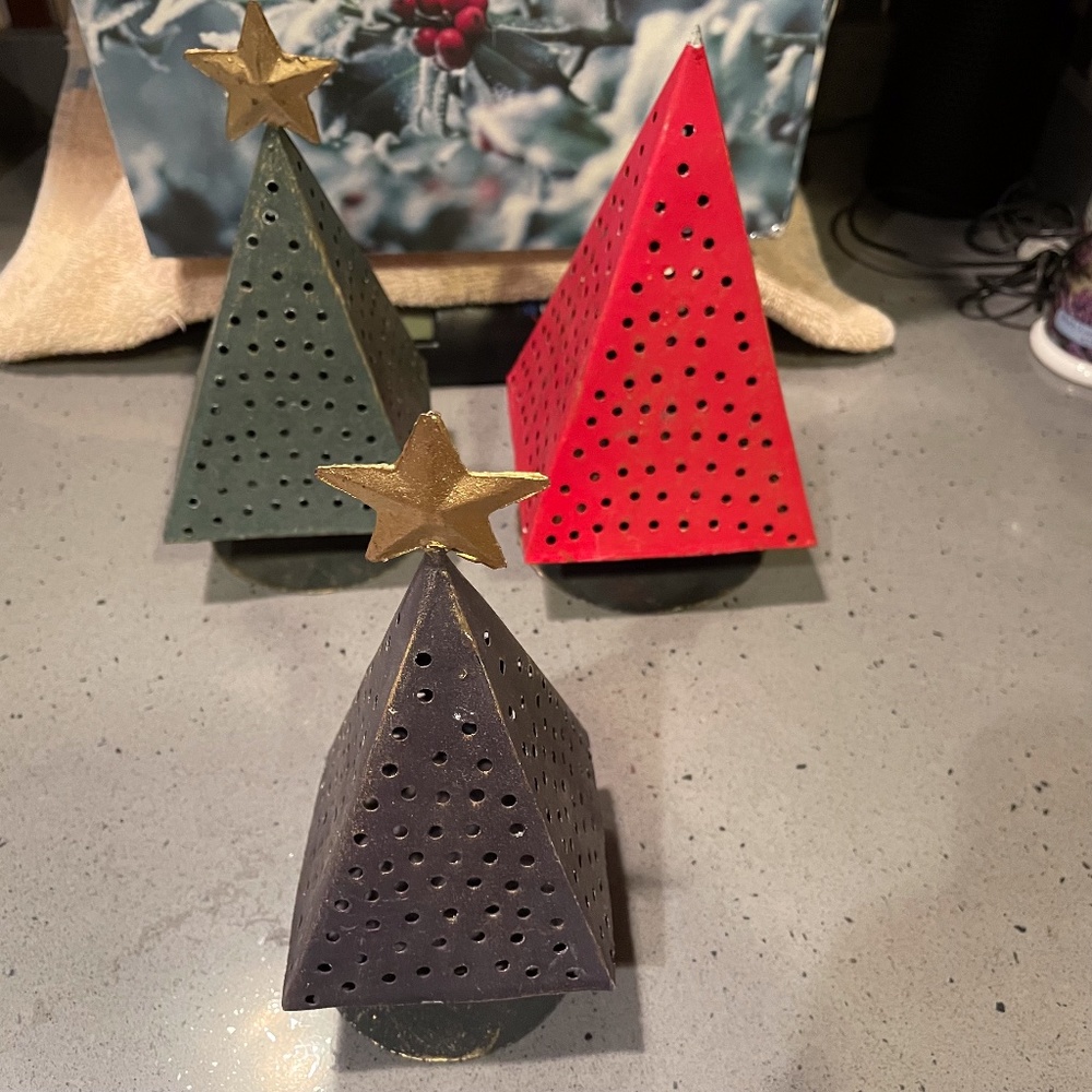 Vintage 1990's Holly Tree 3 tin trees